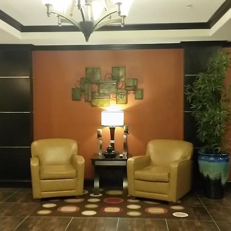 Atria Inn & Suites Three Rivers Екстер'єр фото