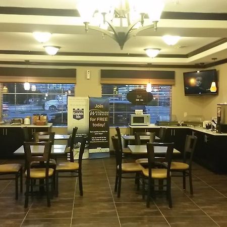 Atria Inn & Suites Three Rivers Екстер'єр фото